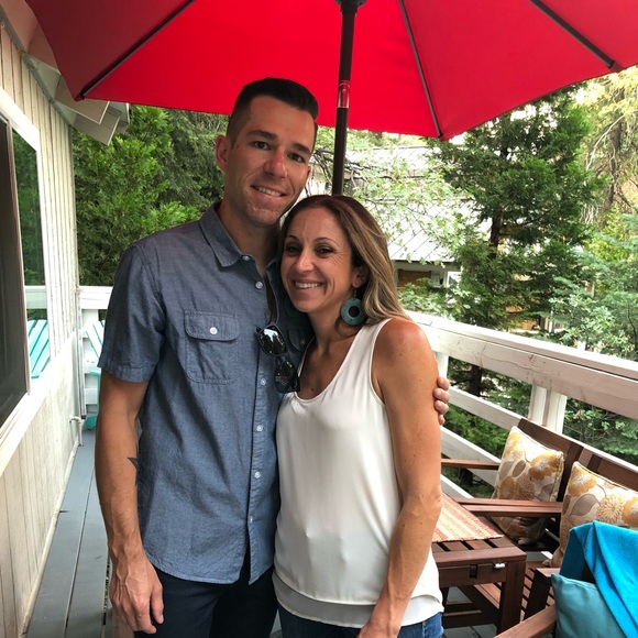 Meet your Posher, Lynne - Picture 1 of 1